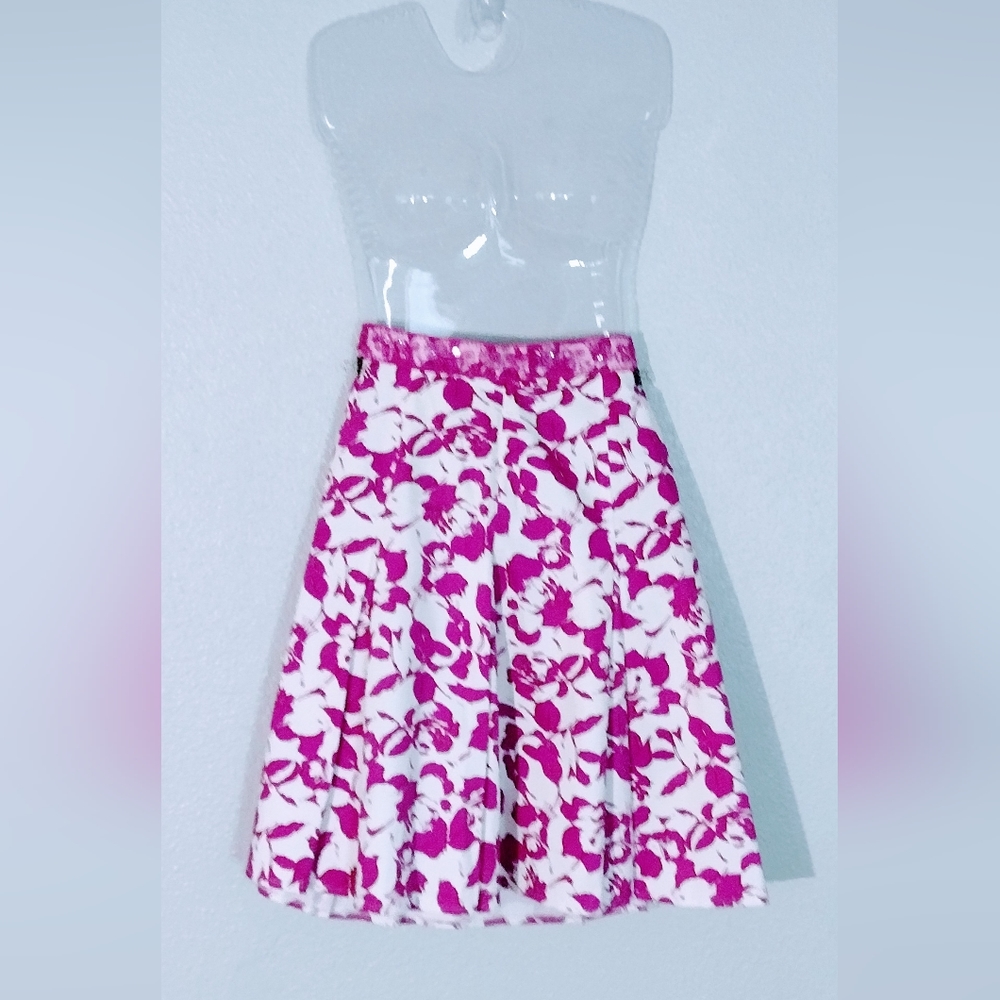 Fuscia/Pink Print Pleated Skirt